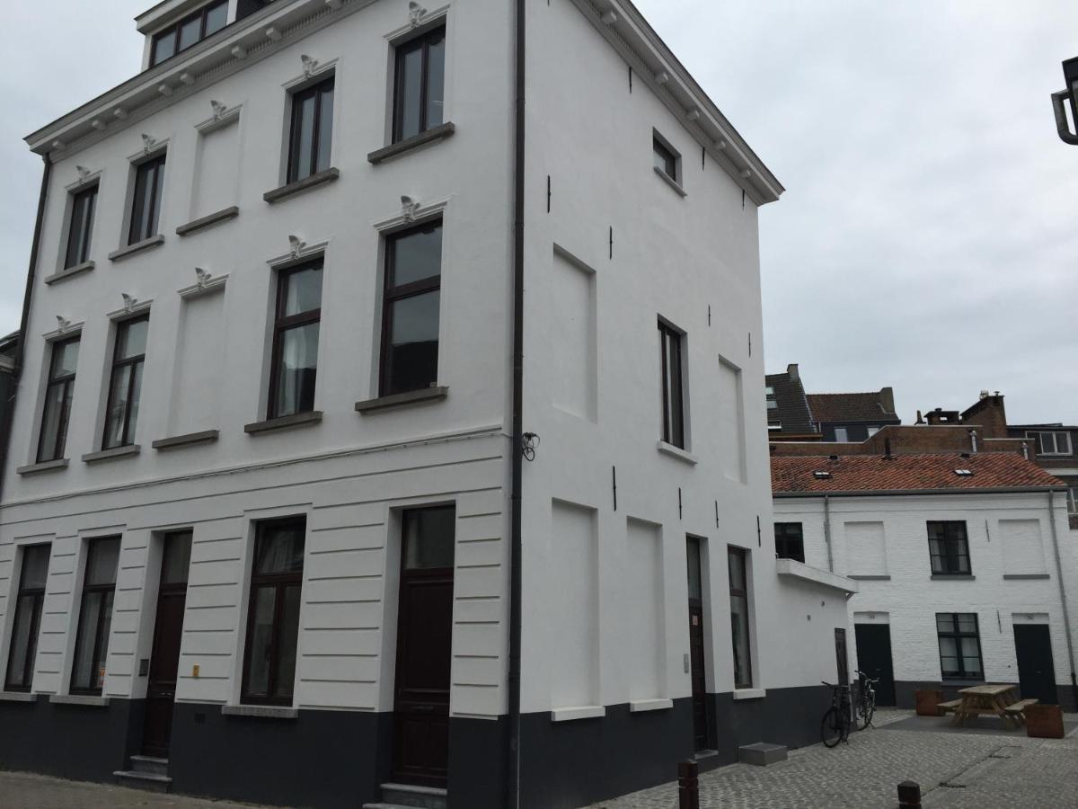 Artist's Loft Gent